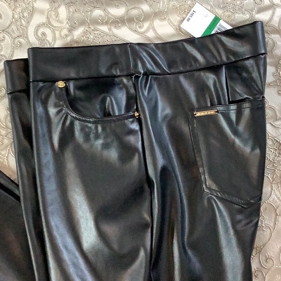 MICHAEL KORS Black. PLEATHER PANTS. NWT - Picture 3 of 7
